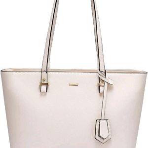 Purse for any size goes great with any outfit